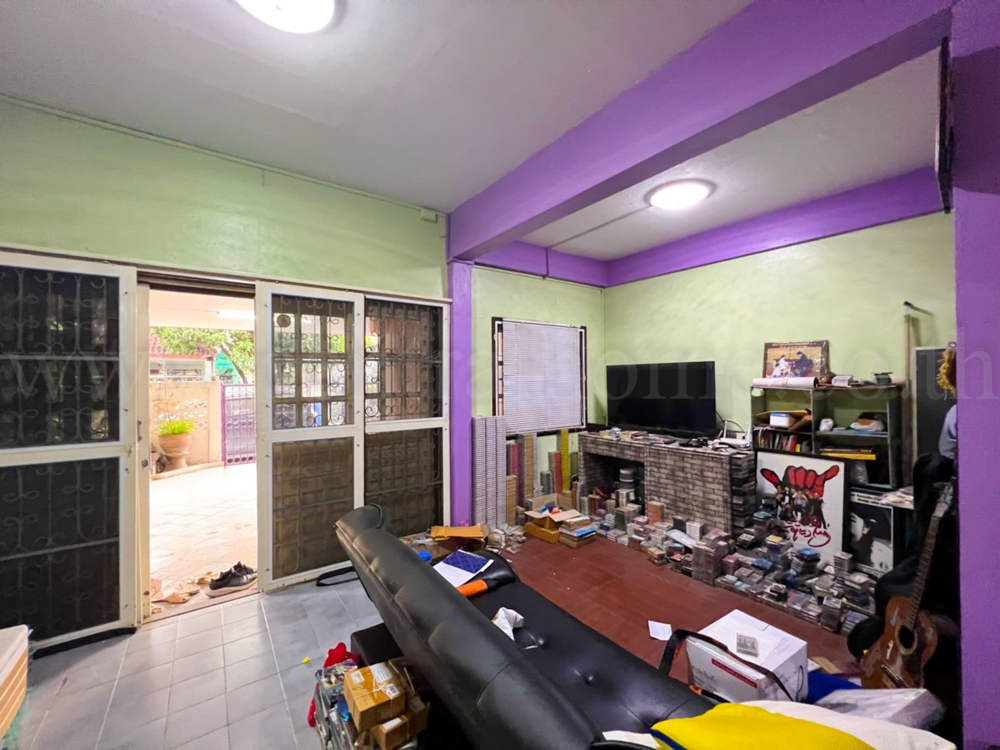 บ้านแฝด หมู่บ้าน ลานทอง ติวานนท์ - แจ้งวัฒนะ