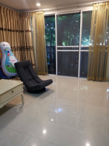 ขายบ้านเปล่า ให้เฟอร์นิเจอร์บิ้วอิน หมู่บ้าน วิลล่า อะคาเดีย (เฟส 1)