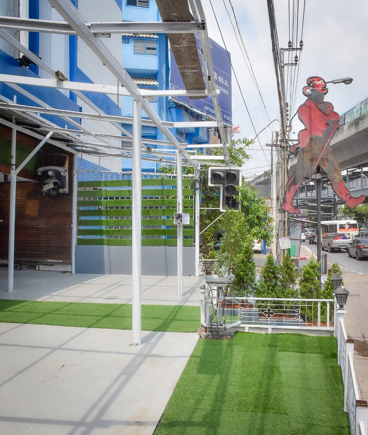 ให้เช่า /Rent/租 อาคารพาณิชย์ 4คูหา 6ชั้น ทำเลดี ย่านสุขุมวิท บางนา