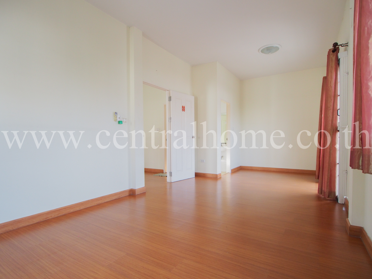  บ้านแฝด เดอะ วิลล่า รัตนาธิเบศร์ ท่าอิฐ