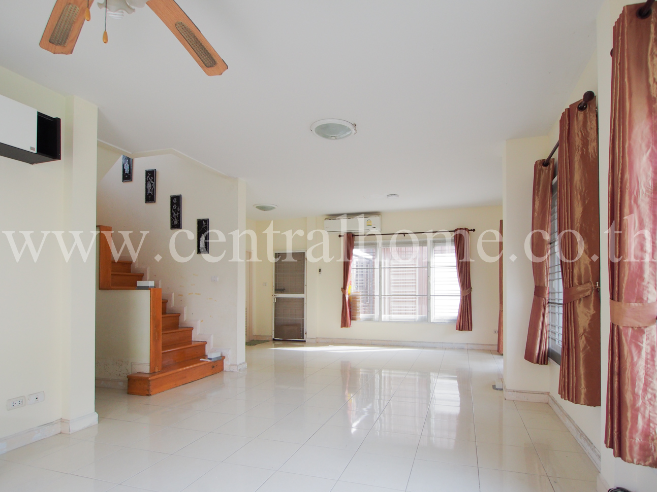  บ้านแฝด เดอะ วิลล่า รัตนาธิเบศร์ ท่าอิฐ