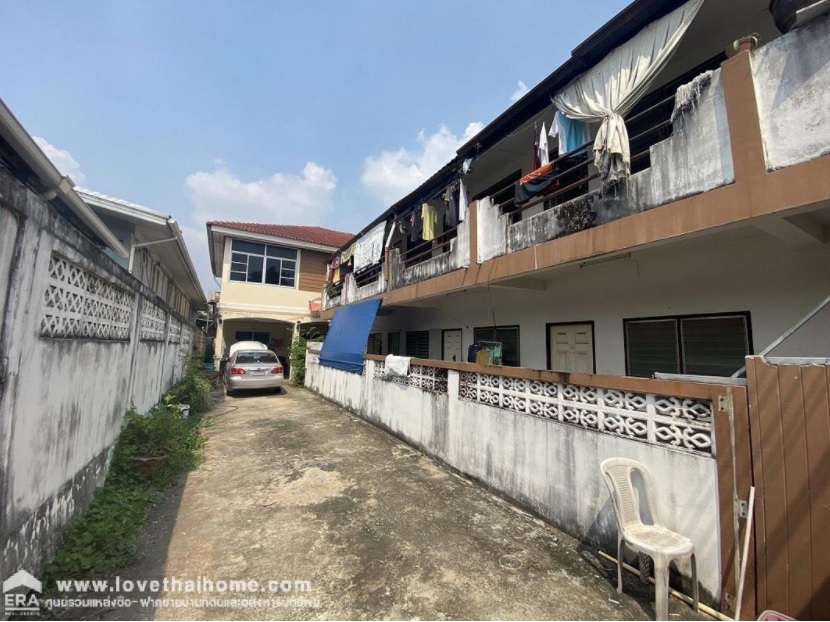 ขายบ้านรามอินทรา14 แยก2  จากถนนใหญ่เข้าซอยเพียง 300 เมตร รีบขายด่วน