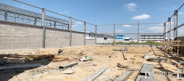 โรงงานโมเดิร์น ขนาดกระทัดรัด ราคาพิเศษ พร้อมออฟฟิต 2 ชั้น พื้นที่ 554 ตร.ม. มี 2 หลัง ใกล้ ถ. เศรษฐกิจ 1  KK4938S