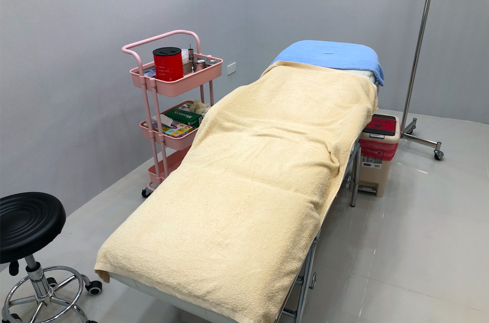 เซ้ง‼️ คลินิกความงาม คลองเตย-พระราม 4 @THE PARQ [ #อาคารสำนักงาน+ร้านค้าเพียบ ]