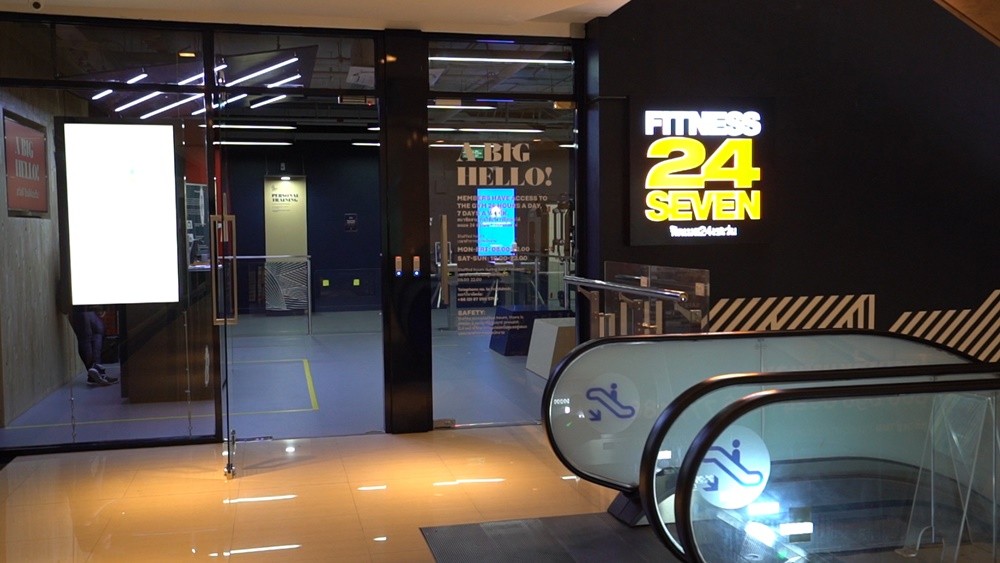 Office space for rent !! HQ Metropolis Samrong good location