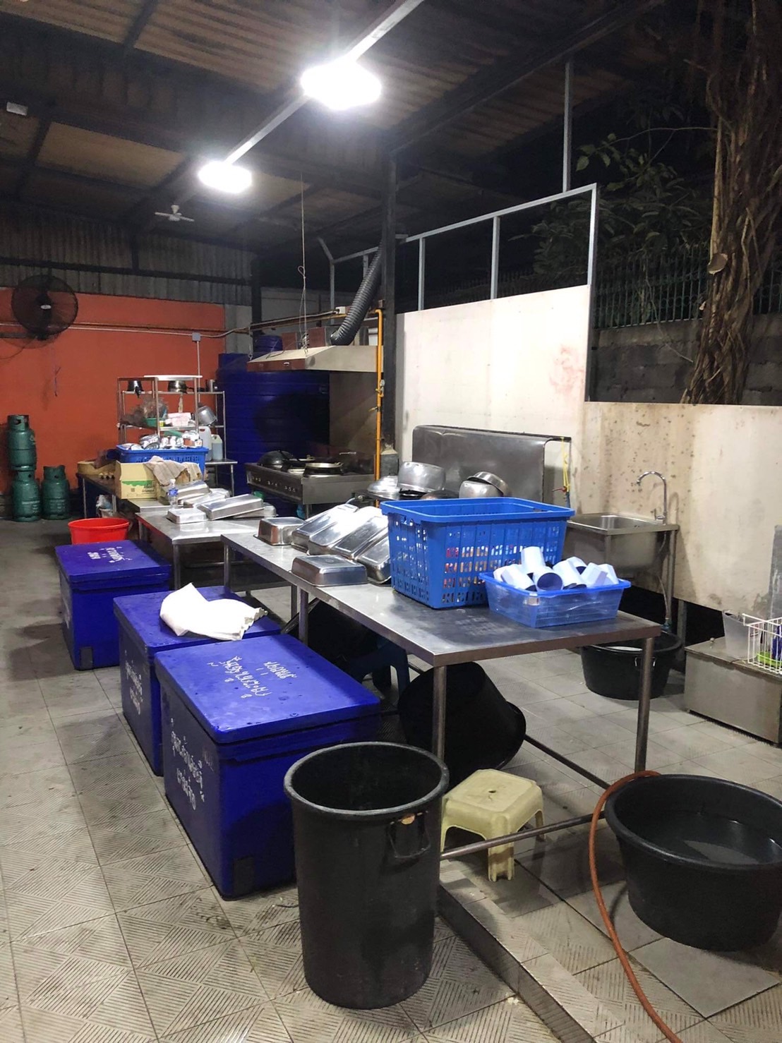 เซ้งด่วน‼️ ร้านโครตสดทะเลเผา #ตรงข้ามมัลดีฟเหม่งจ๋าย @เขตห้วยขวาง กทม