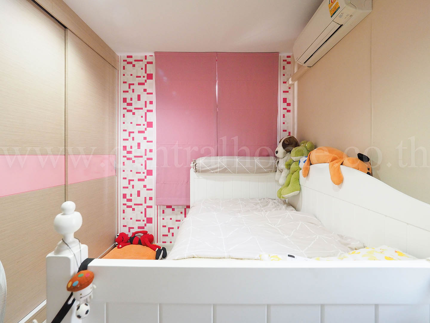 บ้านแฝด สาริน อเวนิว พระราม 2 ต่อเติมเต็ม