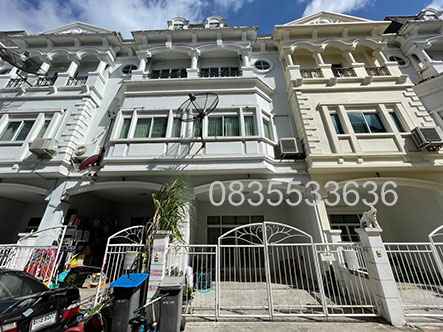 ให้เช่าทาวน์เฮ้าส์ 3ชั้น เดอะ ยูโรเปี้ยน The European ถ. ลาดกระบัง24/1 มี 3ห้องนอน 3ห้องน้ำ 1ห้องครัว โทร. 0835533636
