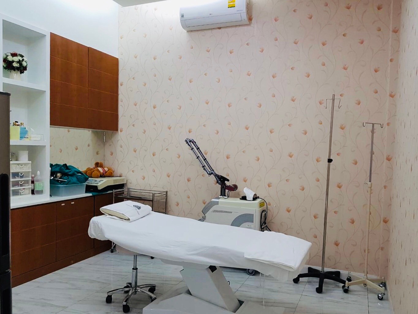 ให้เช่า‼️ คลินิค+พร้อมอุปกรณ์+ตกแต่ง #ความงามและศัลยกรรม #พัทยา