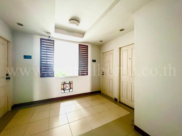 คอนโด S.C.Residence ( เอส.ซี.เรสซิเด้นท์ ) พหลโยธิน 67 ห้องมุม