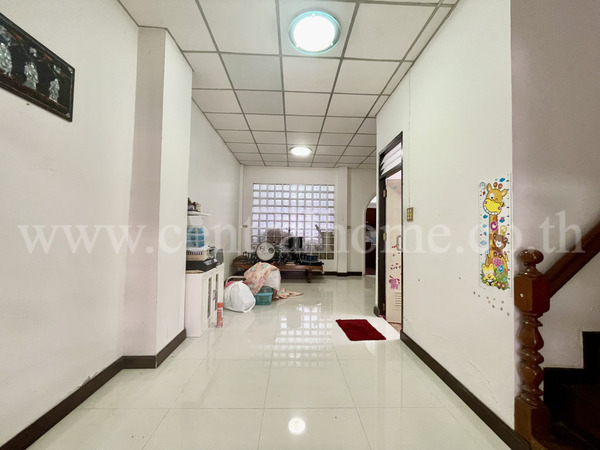 ทาวน์เฮ้าส์ บ้านแก้ว วิลล่า 2 ลาดพร้าว - วังหิน 68