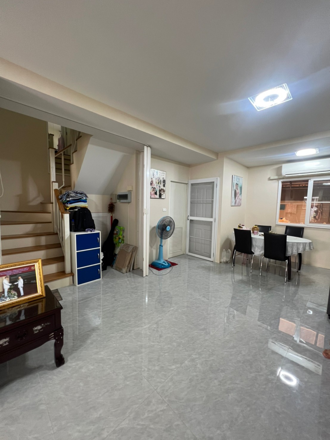 ขายบ้านสวยRenovate ใหม่บางส่วน  ทำเลดี