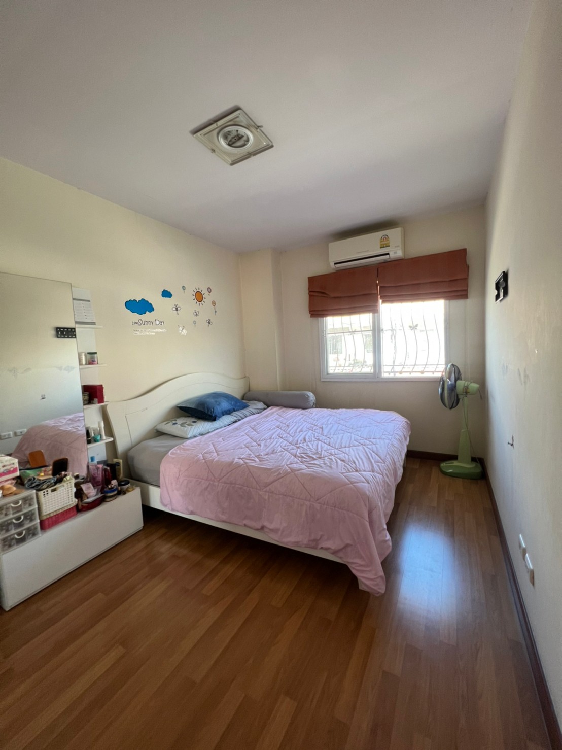 ขายบ้านสวยRenovate ใหม่บางส่วน  ทำเลดี