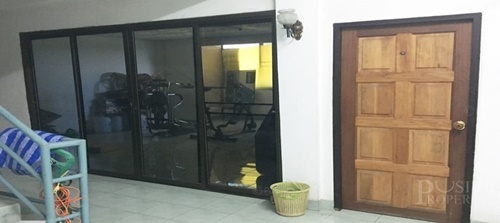 ลดราคาพิเศษ โรงงาน ผลิตเม็ดพลาสติก 141วา ทำได้ถูกกฎหมาย พร้อม ใบอนุญาต รง.4 วางของหนักได้มาก พื้นรับโหลด 3 ตัน/ตรม. ใกล้ ถ.เอกชัย และ เศรษฐกิจ - KK3125S