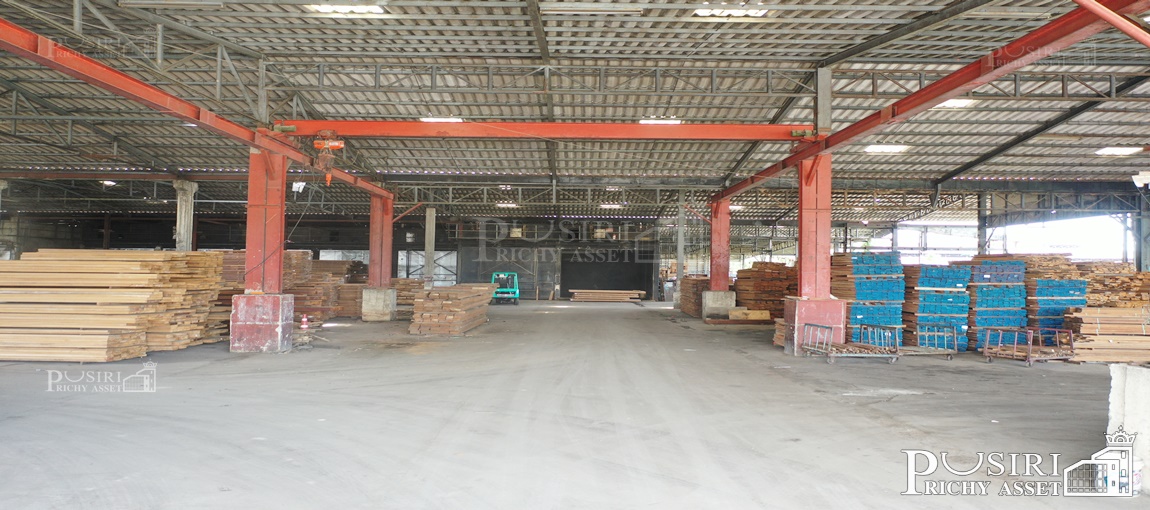 โรงงาน 4,000 ตร.ม.  ใกล้เส้น 345 พร้อมใบอนุญาต พื้นแข็งแรง ราคาเป็นกันเอง