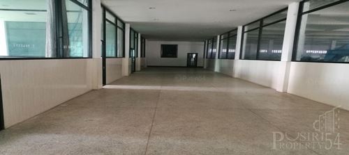 ให้เช่ายก/แบ่งเช่า โรงงาน 10 ไร่ จอดรถ ได้มาก สิ่งอำนวยความสะดวก ครบครัน ใกล้บางเลน-ดอนตูม ถูกใจคนใช้พื้นที่เยอะ - KK3268R