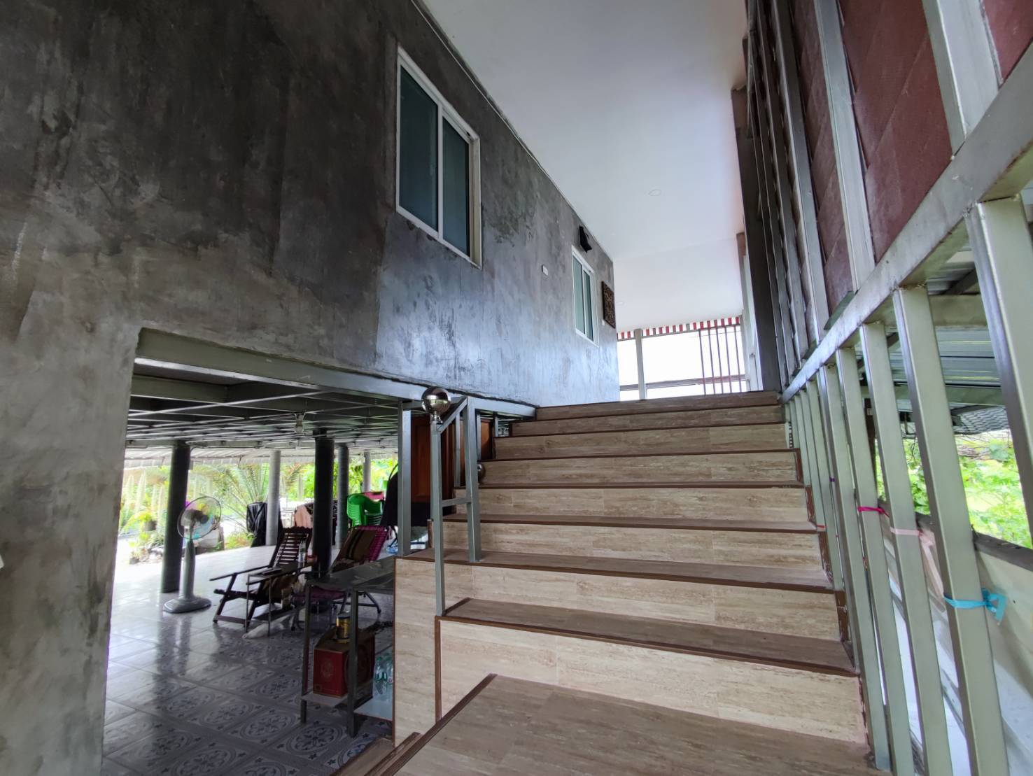 ขายที่ดิน ต.เขาขลุง อ.บ้านโป่ง จ.ราชบุรี พร้อมบ้าน 3 หลัง 18 ล้านบาท มีไร่ผลไม้เก็บผลได้เลย