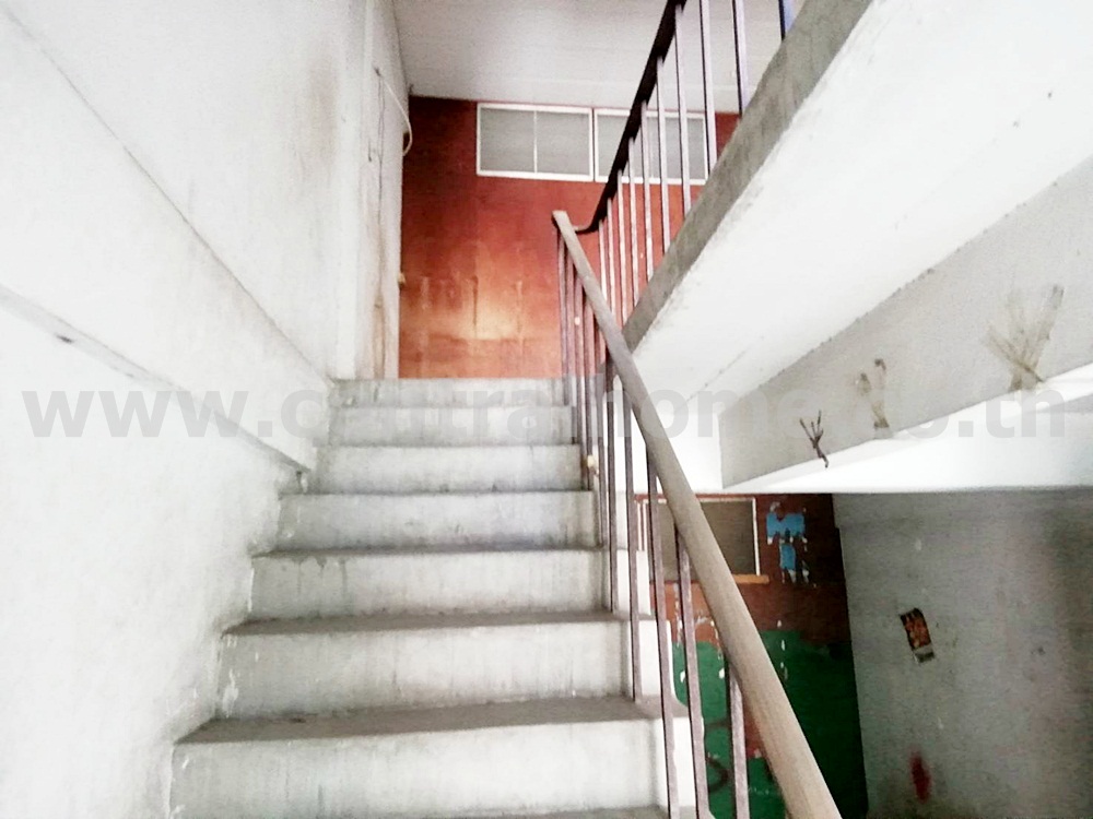 อาคารพาณิชย์ หมู่บ้าน พัชราภรณ์ สุขสวัสดิ์ 62/2