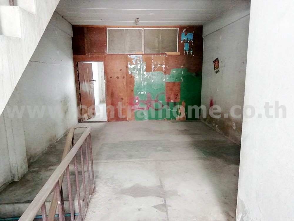 อาคารพาณิชย์ หมู่บ้าน พัชราภรณ์ สุขสวัสดิ์ 62/2