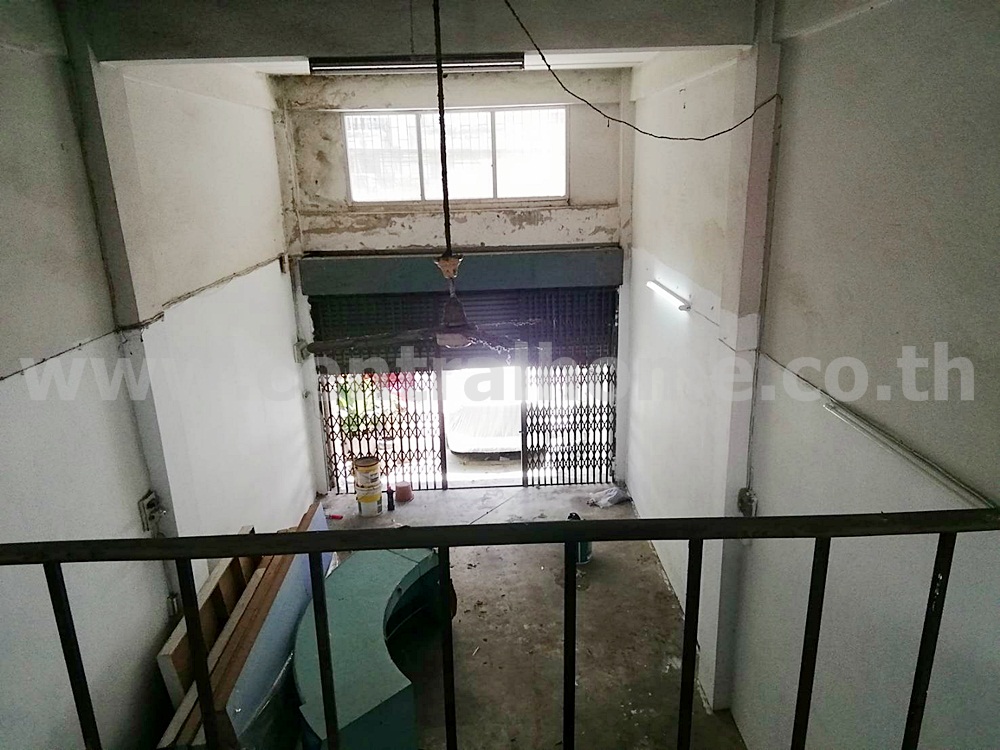 อาคารพาณิชย์ หมู่บ้าน พัชราภรณ์ สุขสวัสดิ์ 62/2