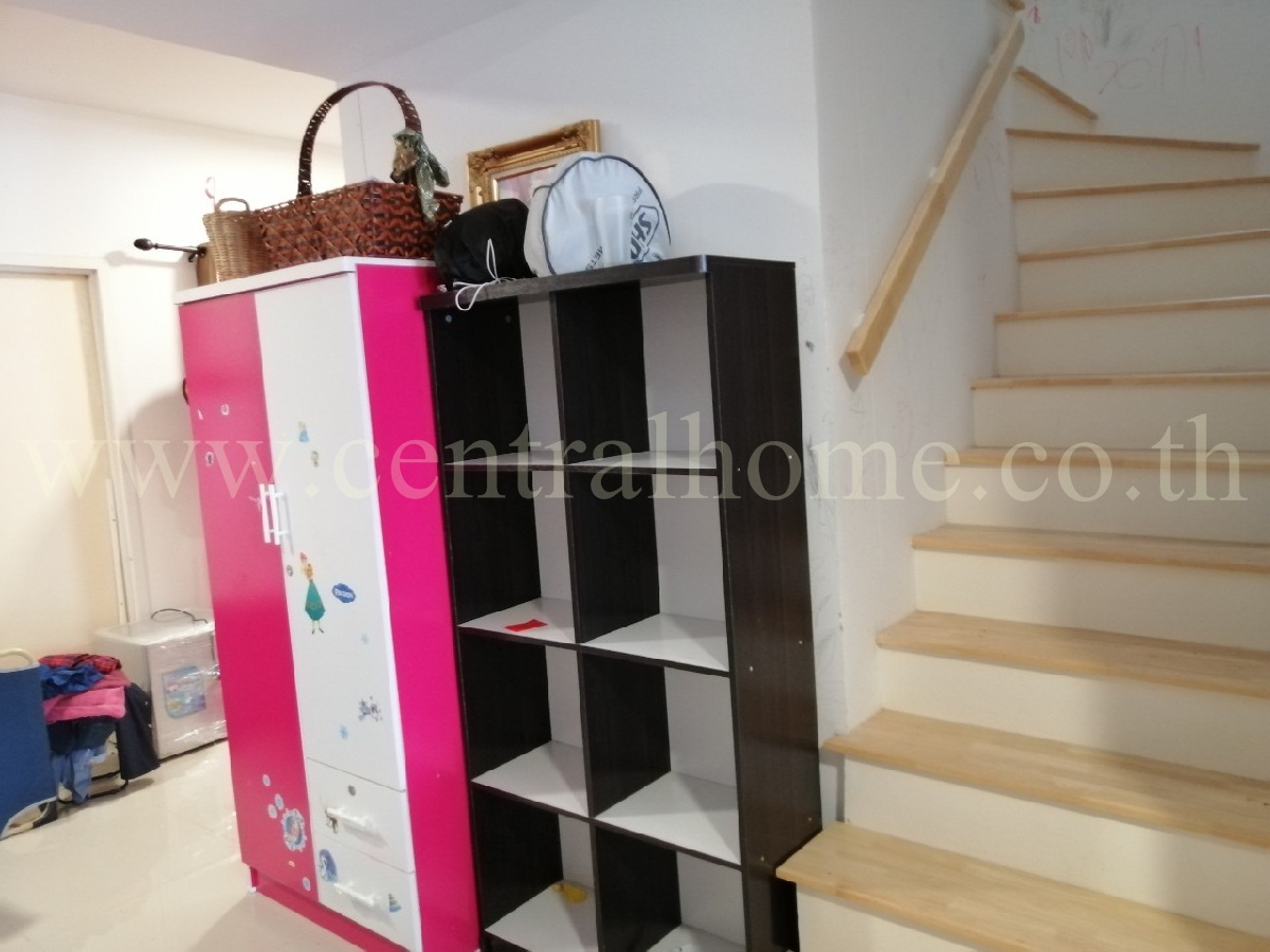 ทาวน์เฮ้าส์ บ้านพฤกษา 119 รังสิต - คลองสอง หลังมุม