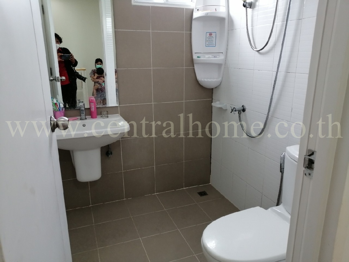 ทาวน์เฮ้าส์ บ้านพฤกษา 119 รังสิต - คลองสอง หลังมุม