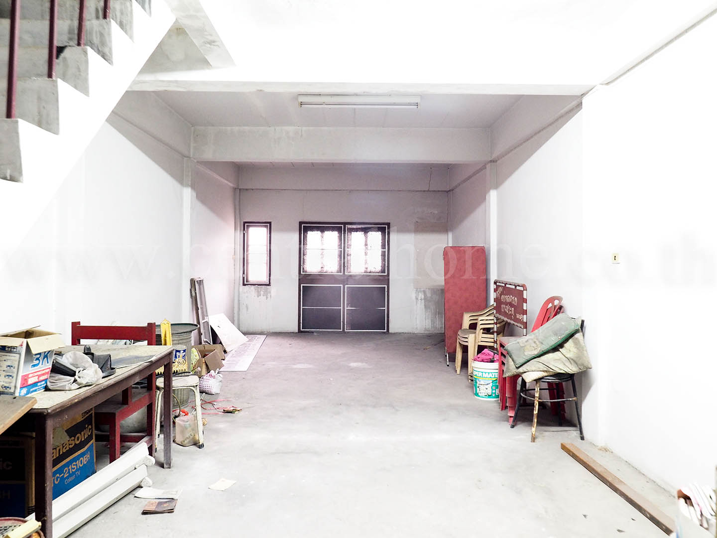 อาคารพาณิชย์ 4.5 ชั้น ซ.กรุงเทพนนท์8