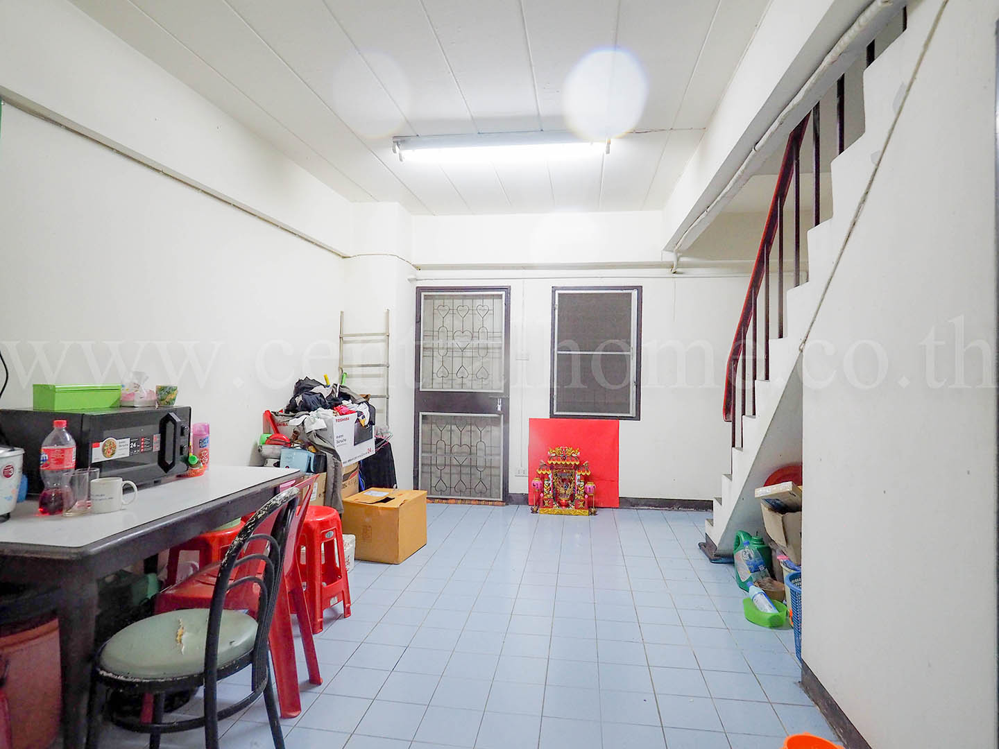 อาคารพาณิชย์ 4.5 ชั้น ซ.กรุงเทพนนท์8
