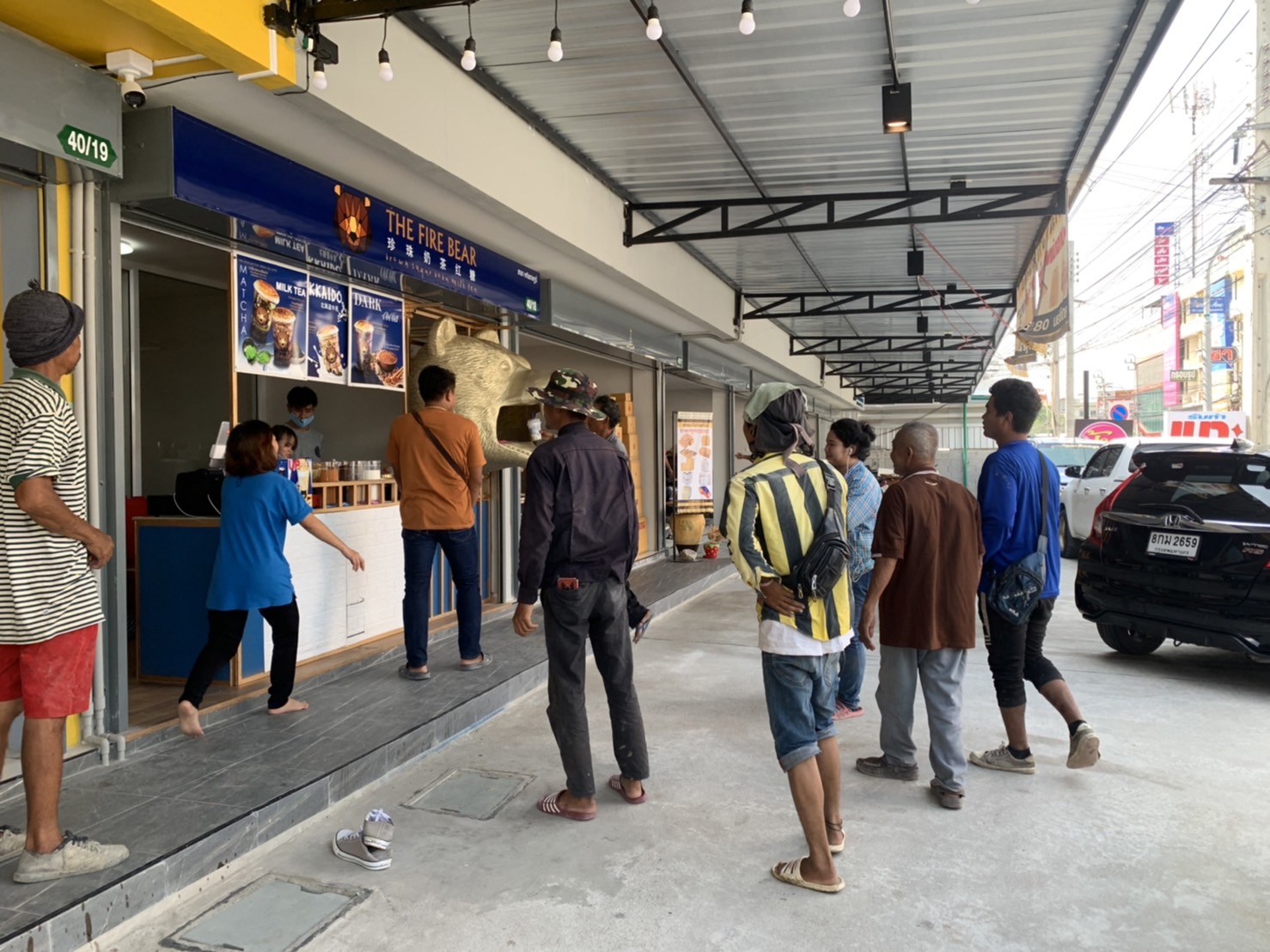 เซ้งร้านชานม หมีพ่นไฟ หทัยราษฎร์ ทำเลดี เดลิเวอรี่ล้น