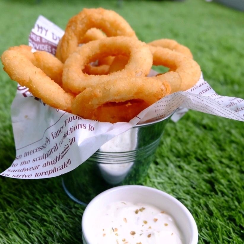 เซ้ง! ร้าน House of Wings  #ลานเบียร์ #ใกล้BTSพระโขนง @W district 