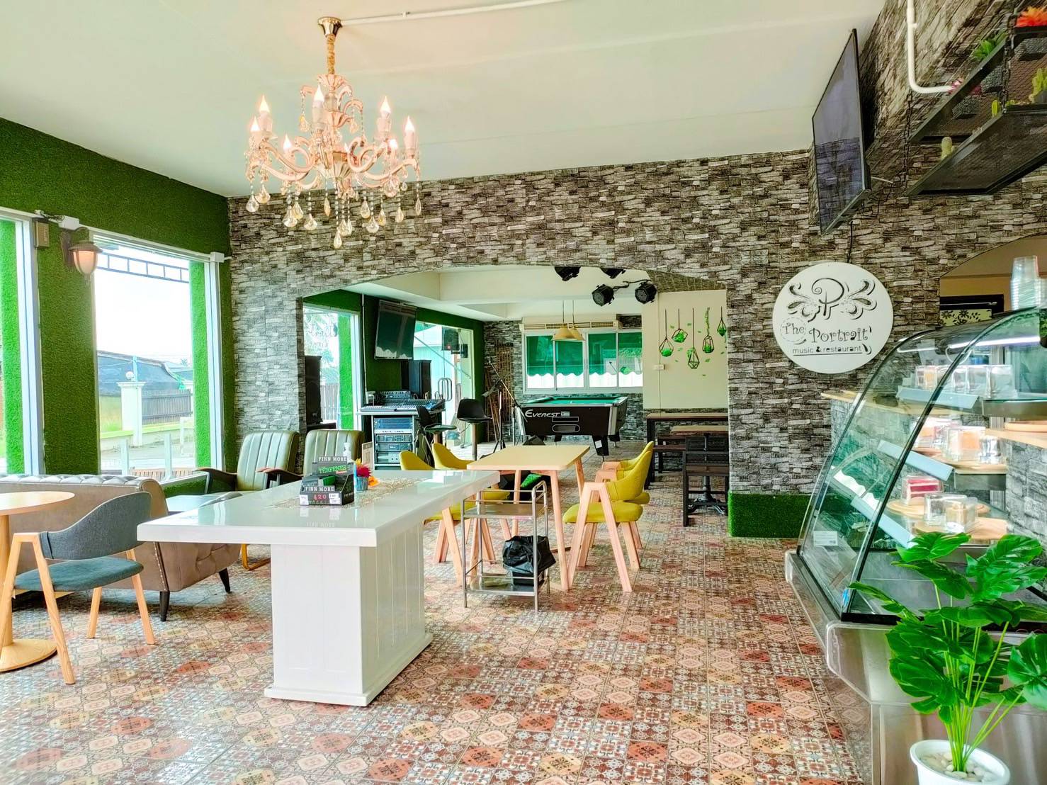 เซ้ง! ร้านอาหารคาเฟ่  #กาแฟกึ่งร้านเหล้า @ทวีวัฒนา 13/1 เขตทวีวัฒนา