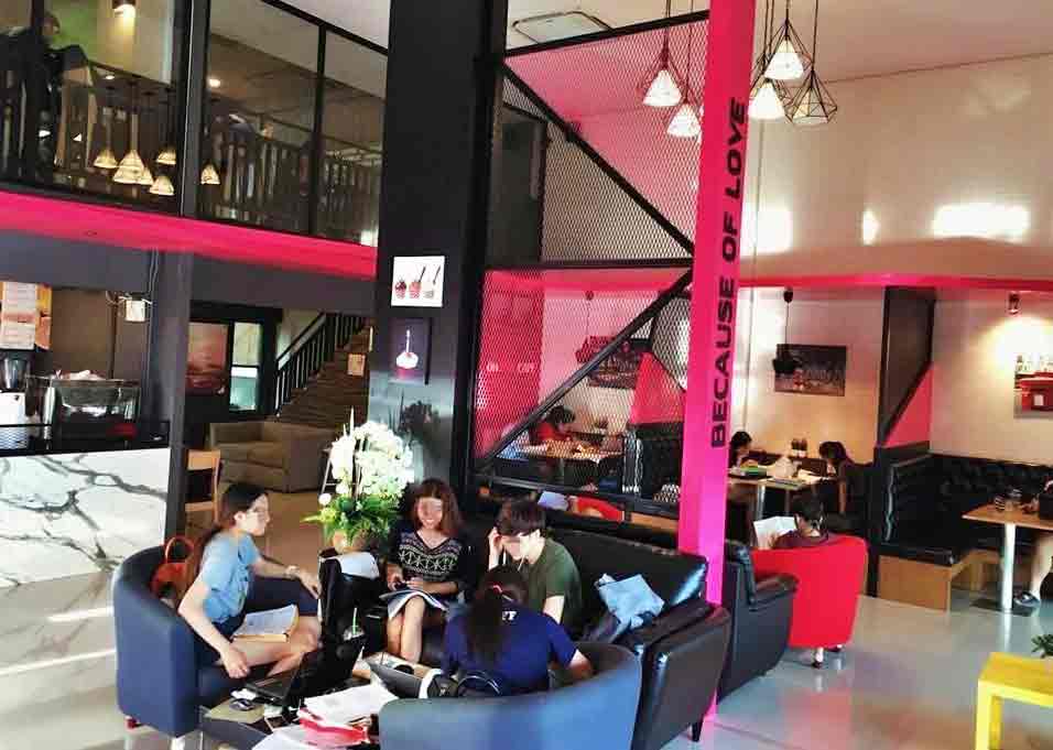 เซ้ง ! ร้านกาแฟ #ใกล้แยกรวมโชค #เชียงใหม่ @Fifth Avenue รวมโชค