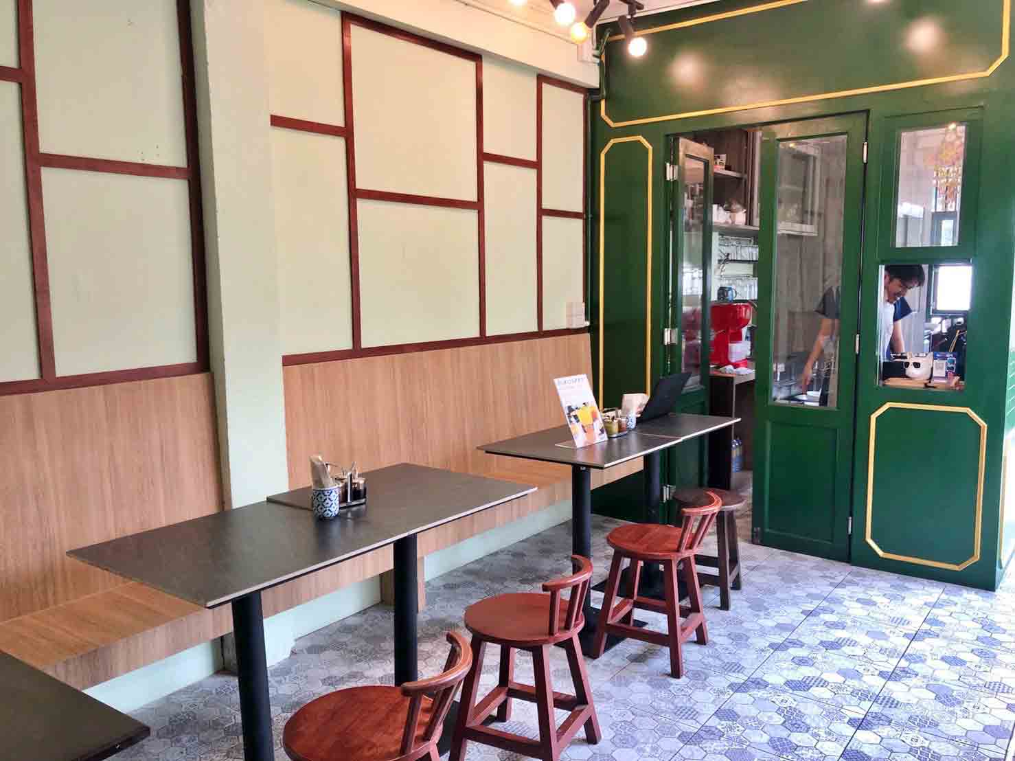 เซ้ง ! ร้านอาหาร #ในซอยสีลม3 เพียง 900,000 บาท เท่านั้น