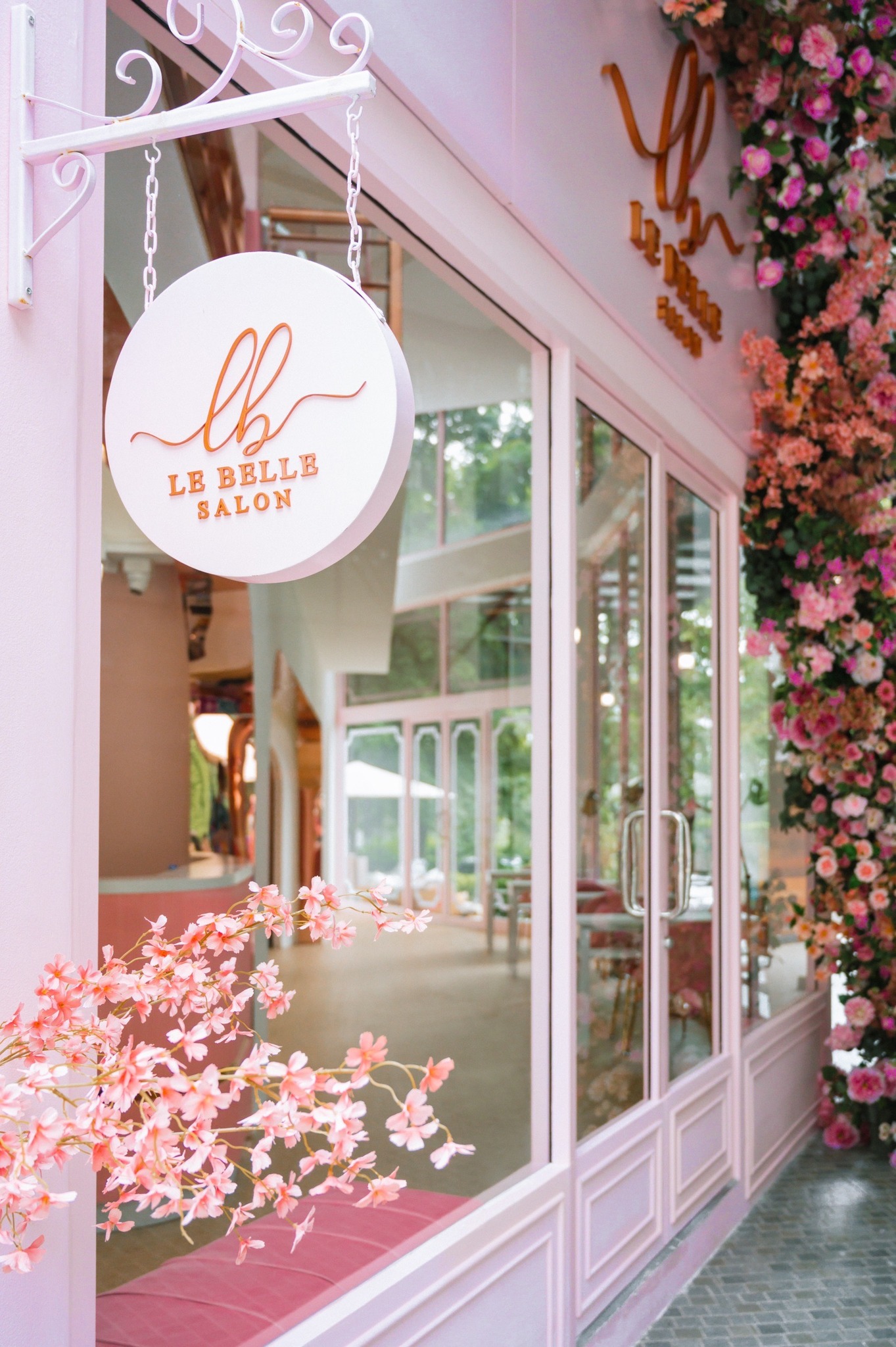 เซ้งร้าน! ทำเล็บ-ทำผม  #ร้านสวยมาก #พร้อมช่างประจำ @วังทองหลาง กทม