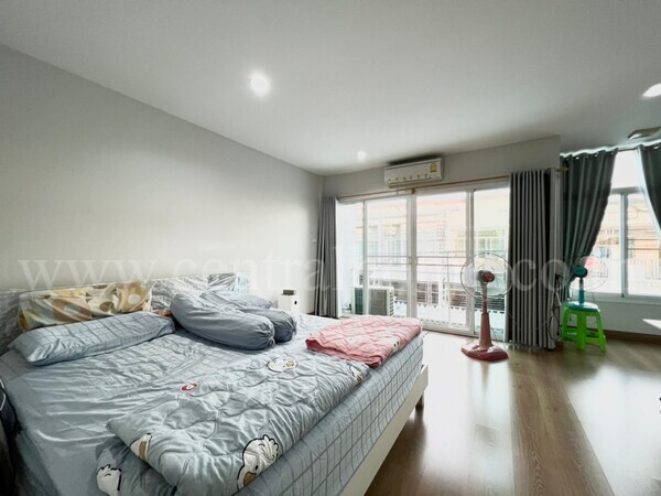  ทาวน์โฮม ซอย รามอินทรา 64 - ซอย สวนสยาม 24