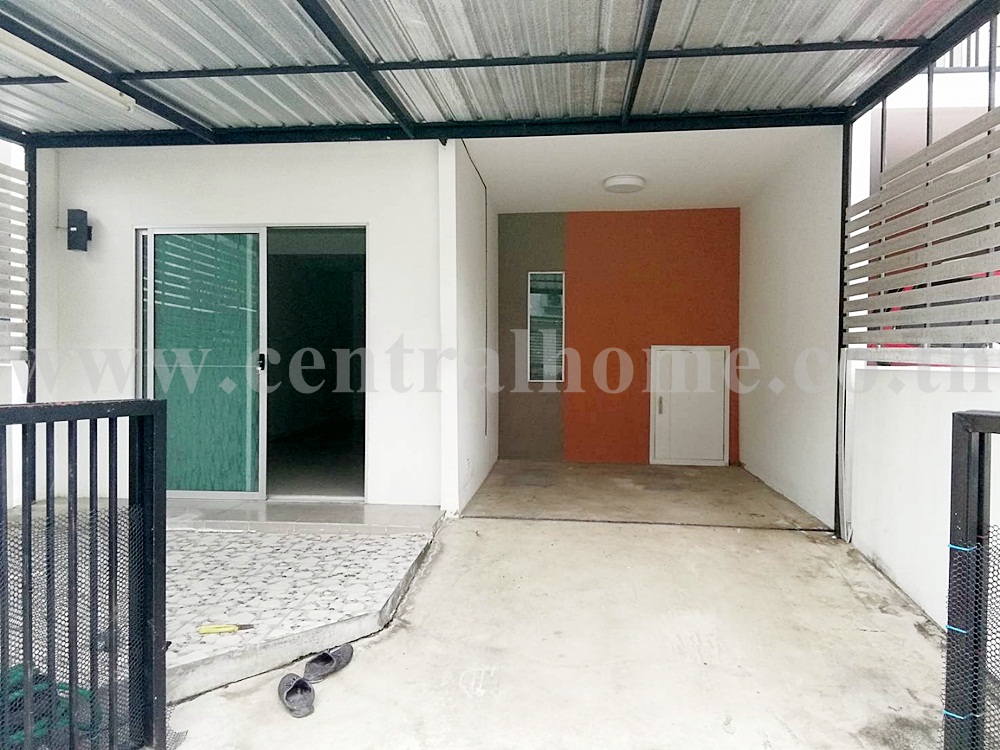 ทาวน์โฮม หมู่บ้าน พฤกษา 38/3 ไทรน้อย นนทบุรี