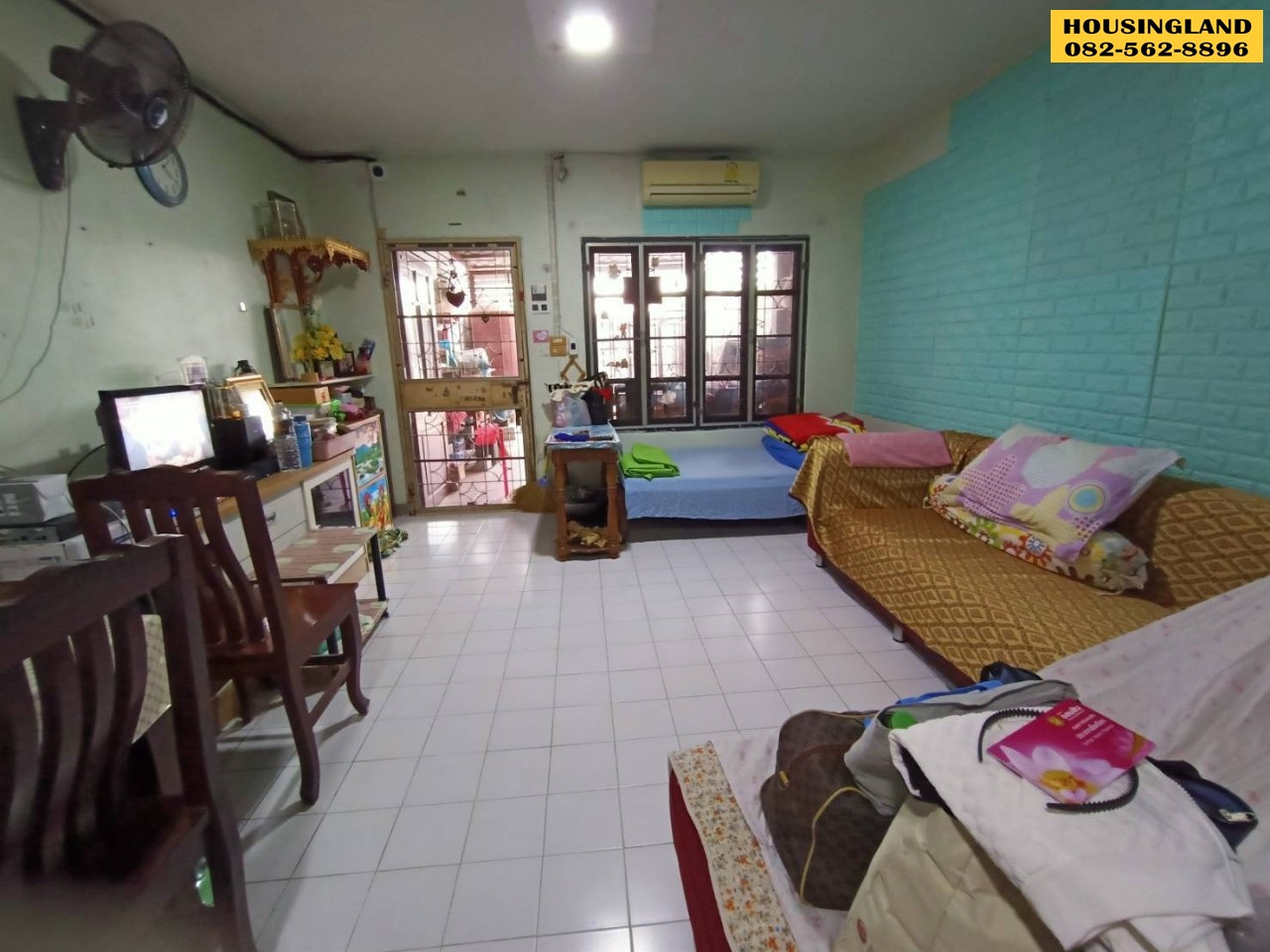 ขายทาวน์เฮ้าส์ 2 ชั้น หมู่บ้านไดมอนด์วิลล์ 1 (คลอง2 ลำลูกกา) ถนนเสมาฟ้าคราม  ตำบลคูคต อำเภอลำลูกกา จังหวัดปทุมธานี