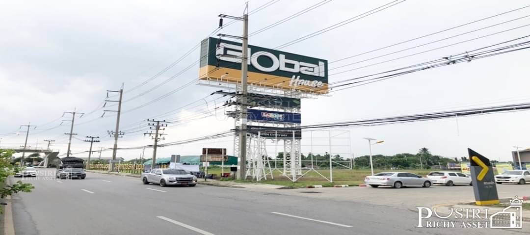โกดังติดถนนใหญ่ในราคาถนนซอย พร้อมสำนักงาน บ้านพักคนงาน 1 ไร่เศษ 