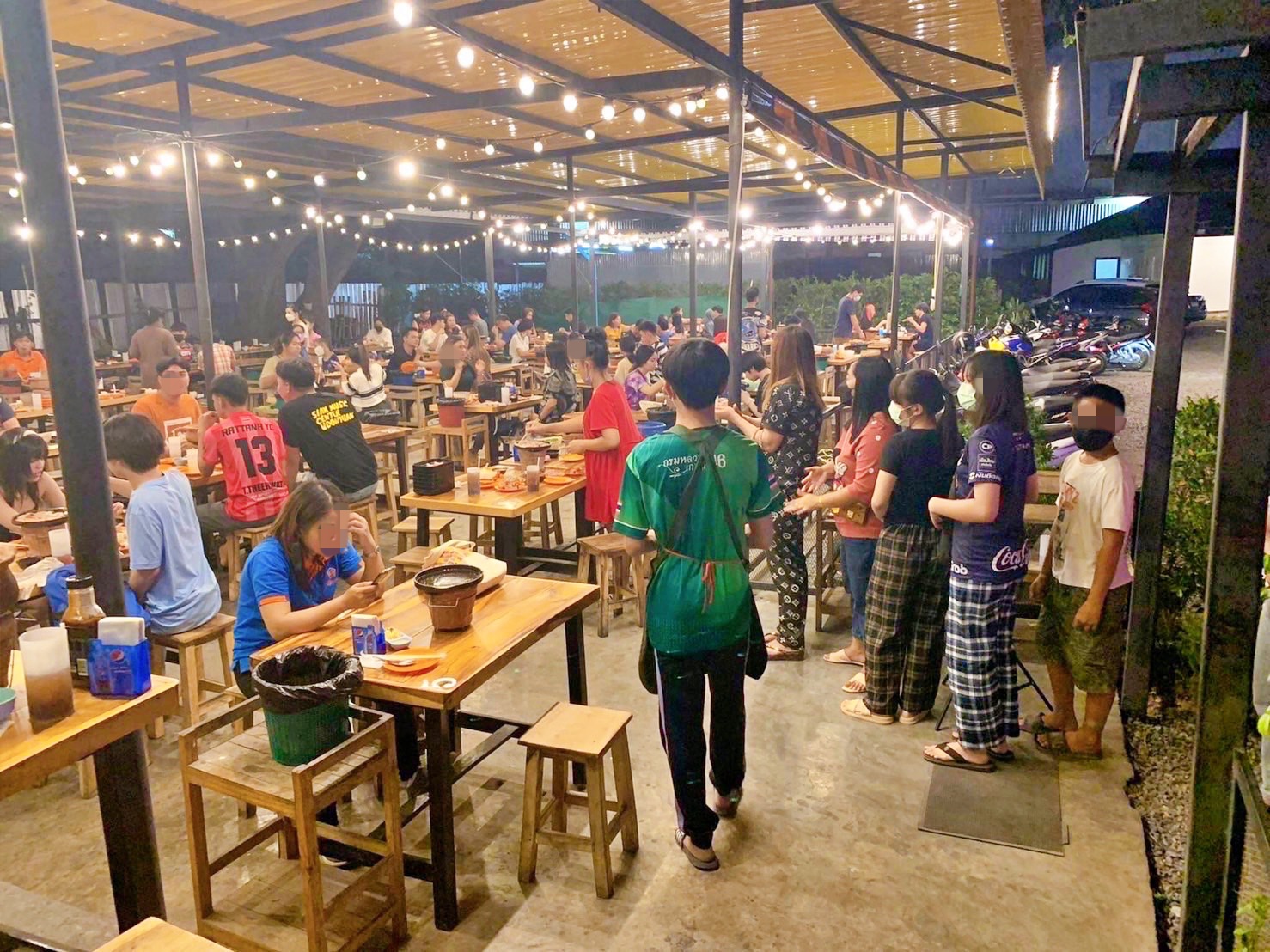เซ้งขาดทุน! ร้านบุฟเฟต์ปิ้งย่าง  #แฟรนไชส์ #แค่โครงสร้างก็คุ้ม @ติดห้าง เซ็นทรัลอุดรธานี เพียง100เมตร 