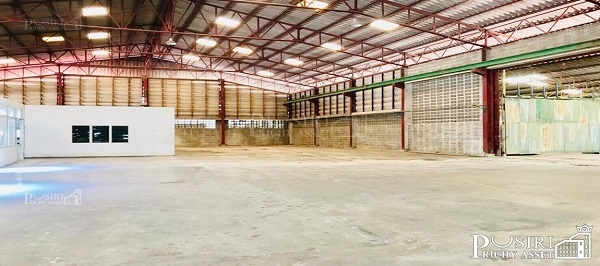  เปิดให้เช่าแล้ว โรงงาน/โชว์รูม ติดถนนใหญ่ ทำเลดี เป็นจุดเด่น เหมาะแก่การทำธุรกิจ ริมถนน สายแสงชูโต