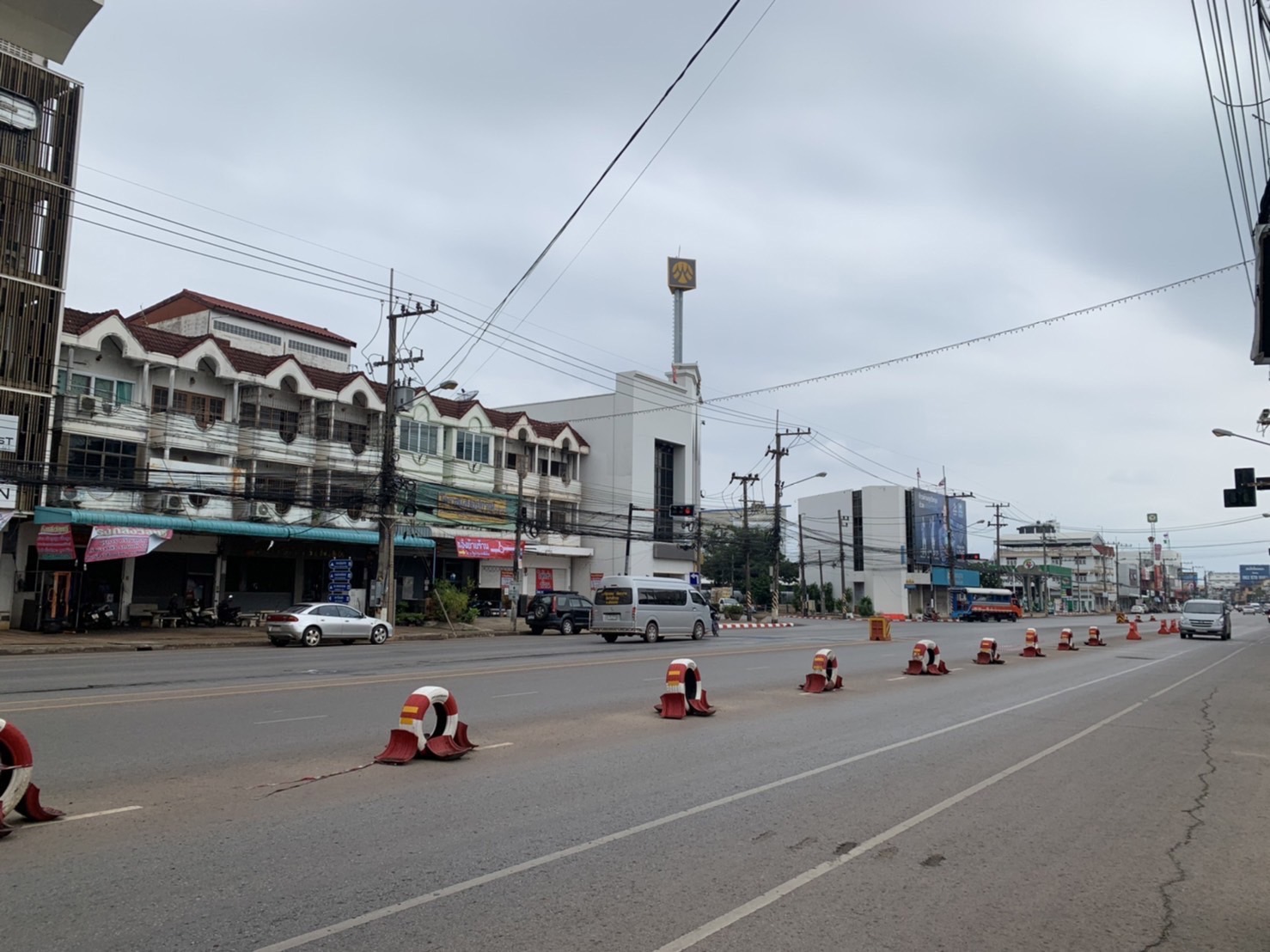 ขาย อาคารพาณิชย์ ใจกลางเมืองสกลนคร