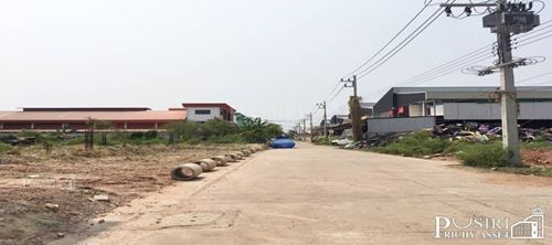 ขายโรงงานสวย สไตล์โมเดิร์น 1 ไร่ เงียบสงบ อยู่หลังสุดท้าย บรรยากาศดี ด้านข้างติดคลองพร้อมเขื่อนและรั้วคอนกรีต เดินทางสะดวกใกล้ทั้ง ถ.เศรษฐกิจ และ สายใยรัก - KK3241S