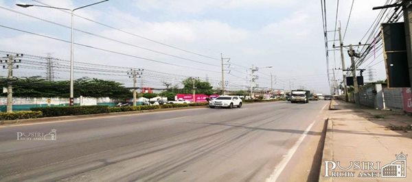 ขายโรงงานโมเดิร์น ขนาดกระทัดรัด 227 ตารางวา ราคาพิเศษ เพียง 9.9 ล้าน พร้อมออฟฟิต 2ชั้น พื้นที่ 554 ตร.ม. มี 2หลัง ใกล้ ถ.เศรษฐกิจ 1 - KK4938S