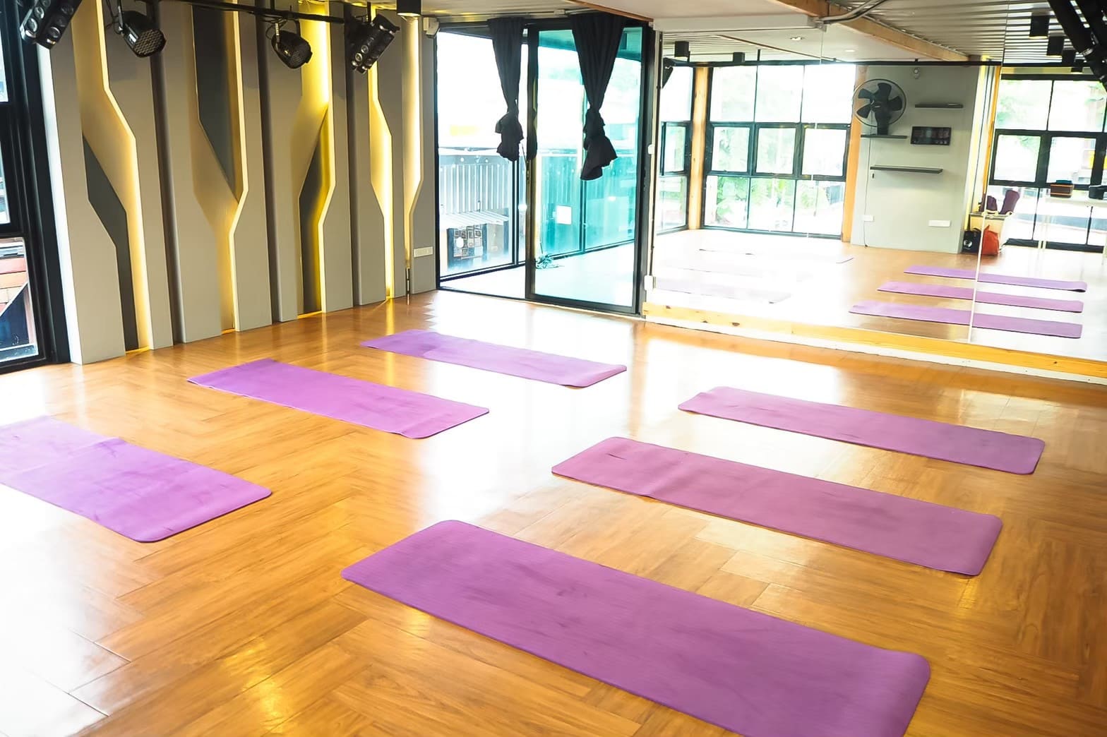 เซ้งทั้งโครงสร้าง!พื้นที่ทำเงิน แต่งครบ-พร้อมใช้ #ถนนสาธุประดิษฐ์ #ติดถนนใหญ่@โครงการ Restart Sathupradit