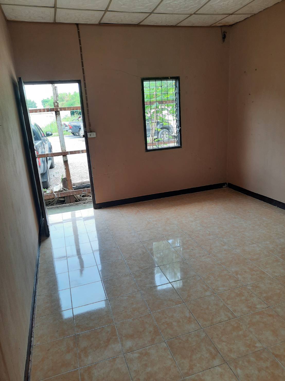 ห้องเช่าเศรษฐีมหาชัย (บางกระเจ้าอยู่เจริญ) สำหรับบริษัท และ ผู้รับเหมา