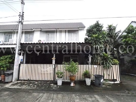 ทาวน์เฮ้าส์ หมู่บ้าน พฤกษา 60 บางพูน ปทุมธานี หลังมุม