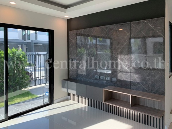  บ้านแฝด 2 ชั้น บริทาเนีย ตูคต สเตชั่น