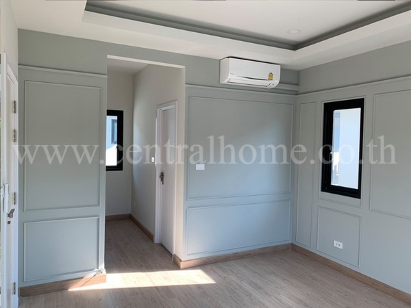  บ้านแฝด 2 ชั้น บริทาเนีย ตูคต สเตชั่น