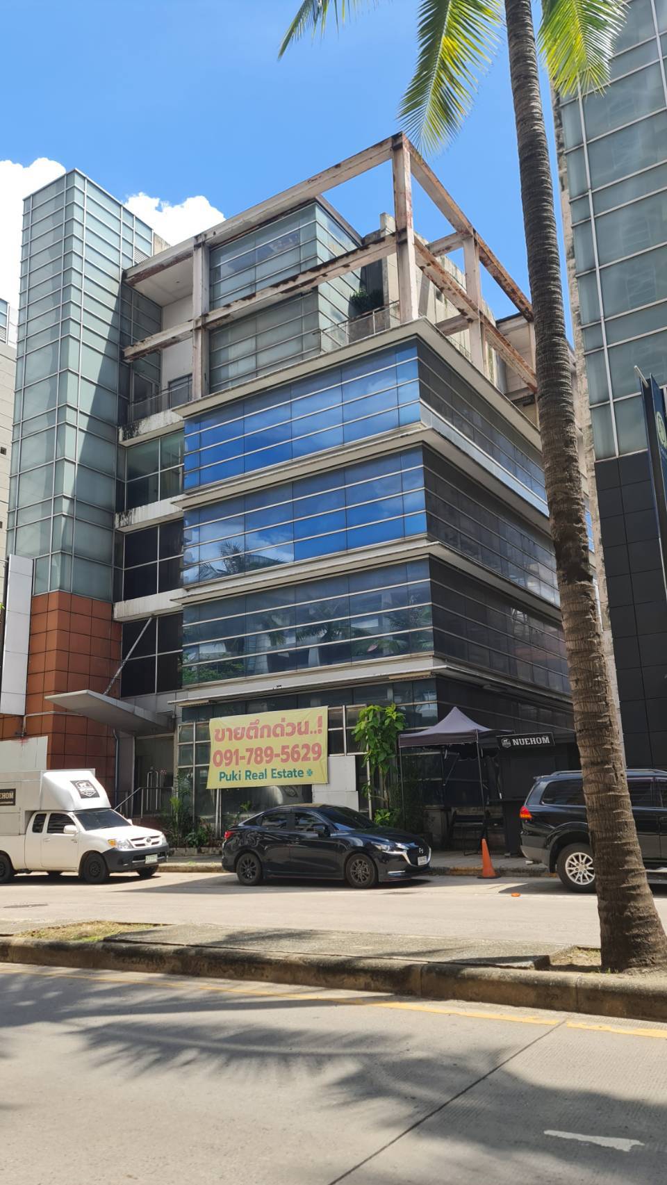 ขายอาคารสำนักงาน 6ชั้น บนถนนบอนด์สตรีท เมืองทองธานี ปากเกร็ด