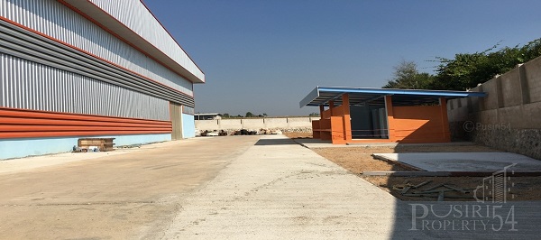 โรงงานใหม่ เกือบ 6 ไร่ โรงงานใหญ่ 40*48 เมตร พื้นรับ 5 ตัน/ตร.ม. แถมใบ รง.4 (105) และ 53 พลาสติก และระบบอื่นๆ ใกล้ตลาดบ่อวิน - ขายโรงงานชลบุรี